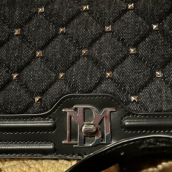 NWT-🎁 🔥 Badgley Mischka Vegan Leather Women’s Crossbody - Picture 3 of 8